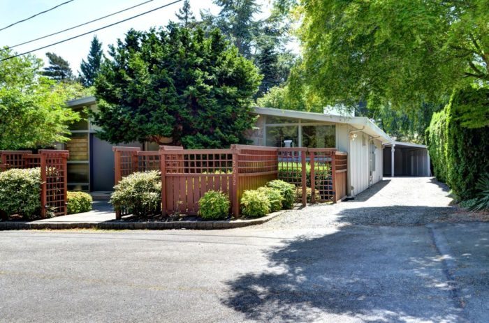 Seattle Modern Homes for Sale. Bellevue.12632 4th (16)