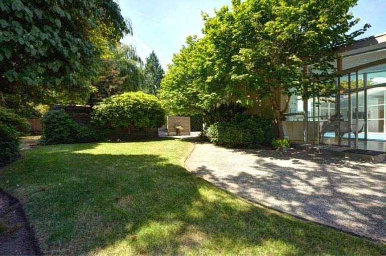Modern Central Atrium Pool House in Bellevue Seattle Dream Homes