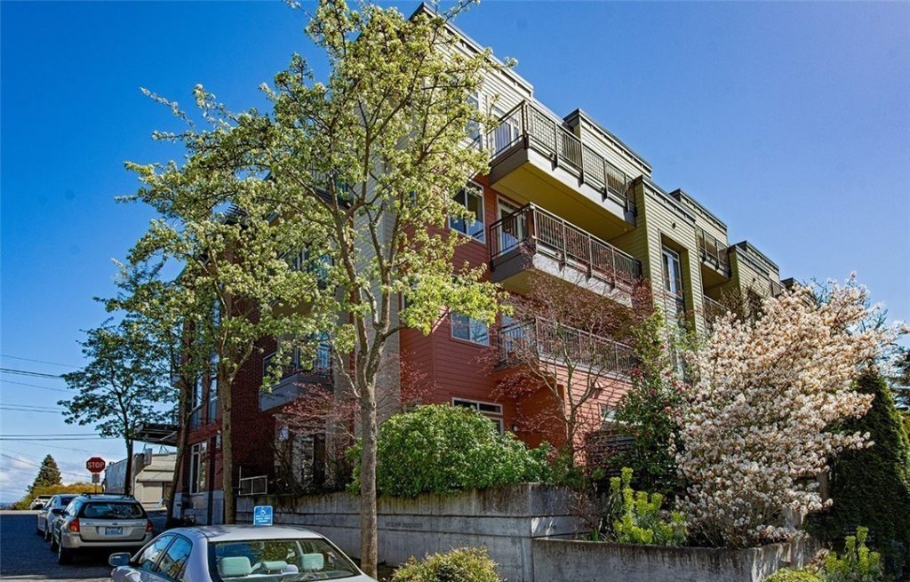 Phinney Ridge Condo at the Roycroft Seattle Dream Homes Seattle