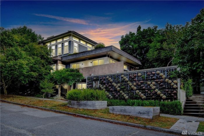 Modern home for sale in Seattle in the Wallingford neighborhood