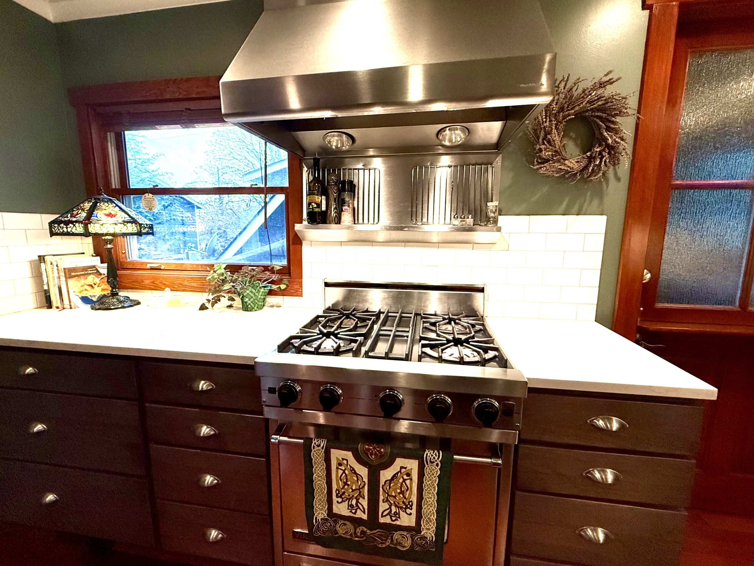 Seattle Real Estate. Beautiful Homes in Seattle